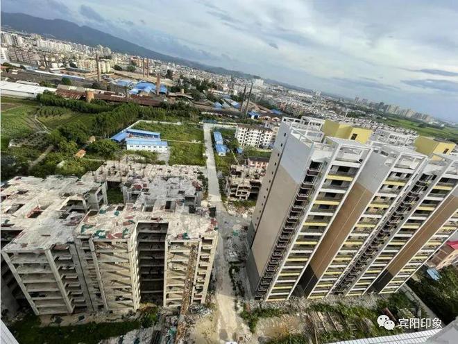 官方回复：宾阳县拖内厂危旧房改住房改造项目问题
