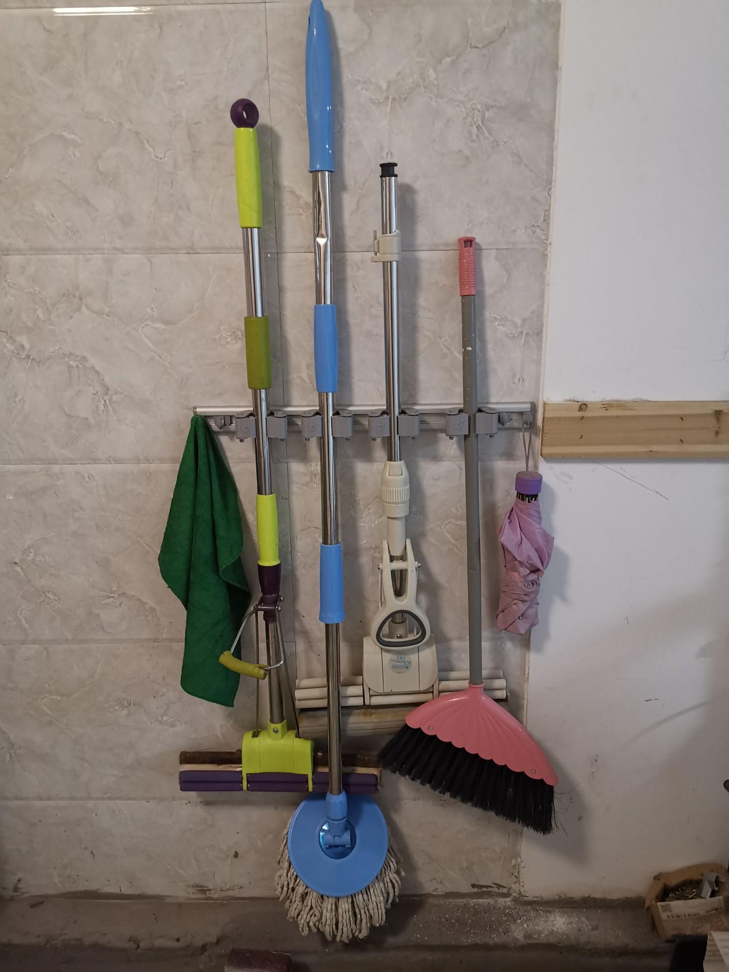 收納工具掛（guà）架使用展示