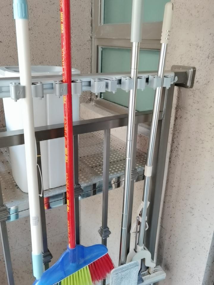 收納工（gōng）具掛架使用展示