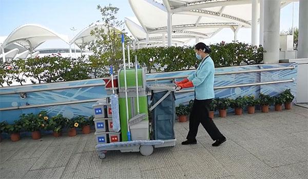 ​施（shī）達帶製動裝置清潔（jié）服務車入（rù）駐廣州白雲國際機場（chǎng）
