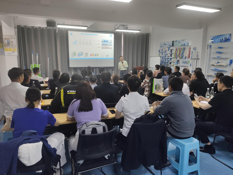 17c.嫩草网在线观看免费高感控商業清(qīng)潔解決方案——昆明站花絮