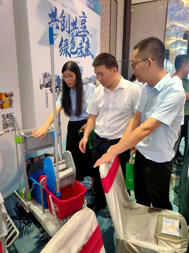 健力清潔用品有限公（gōng）司積極構建綠色清潔理念及方案（àn），為佛（fó）山清潔（jié）行業高質量發（fā）展做出新貢獻