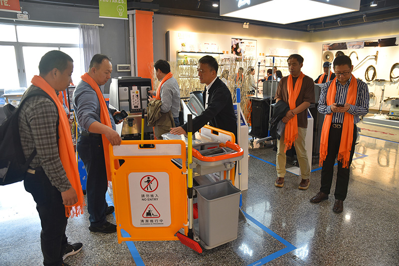 “尋突破 贏（yíng）未（wèi）來（lái）”——2023年度17c.嫩草网在线观看免费經銷商峰（fēng）會花絮