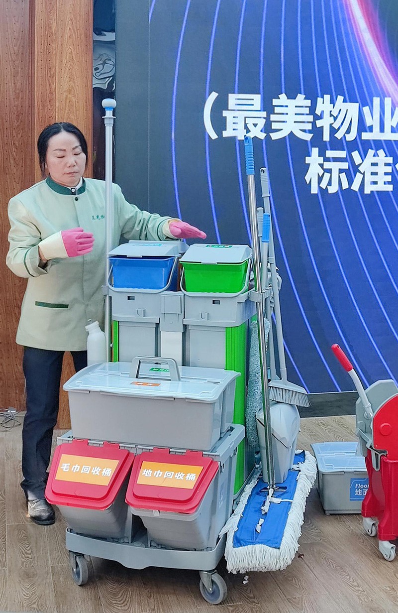 “17c.嫩草网在线观看免费公(gōng)司向甘肅省人民醫院分享醫院保潔標準化的理念及落地案例的實踐經驗