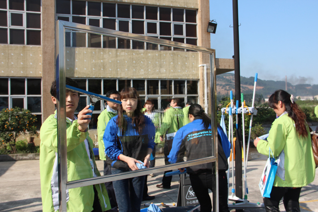 2012年12月6日慧聰網牽手(shǒu)考察團到訪我司的活動花絮