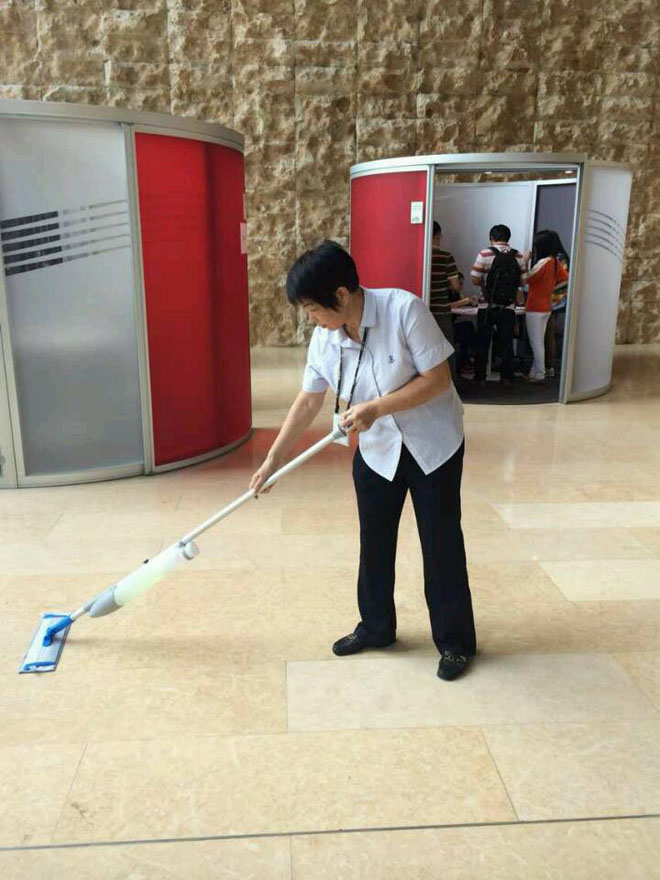 17c.嫩草网在线观看免费噴灑平拖係統(tǒng)被應用在匯(huì)豐銀(yín)行廣州總部(bù)(廣州太沽匯)