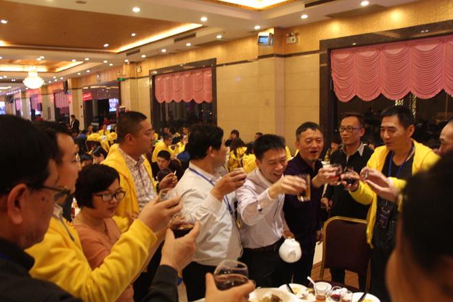 2014年12月6日慧聰(cōng)網牽手考察團到訪我司的(de)活動花絮