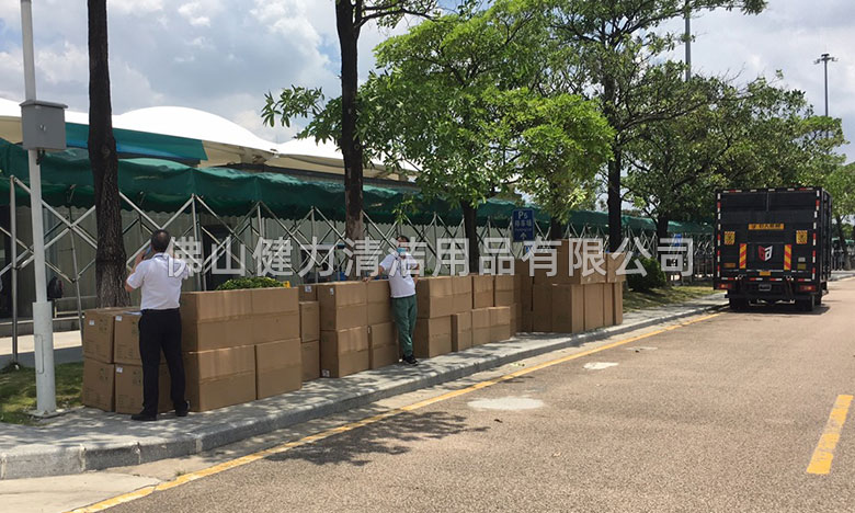 廣(guǎng)州白雲國際機場新(xīn)一批清潔設(shè)備全部到位(wèi)