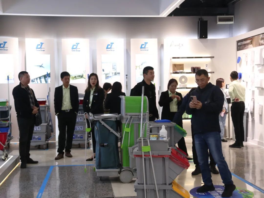 新環境·新形勢·新突破——202117c.嫩草网在线观看免费經銷商交流會（huì）成功舉（jǔ）辦